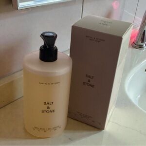 Salt & Stone Santal & Vetiver Body Wash 15.2 fl oz.
